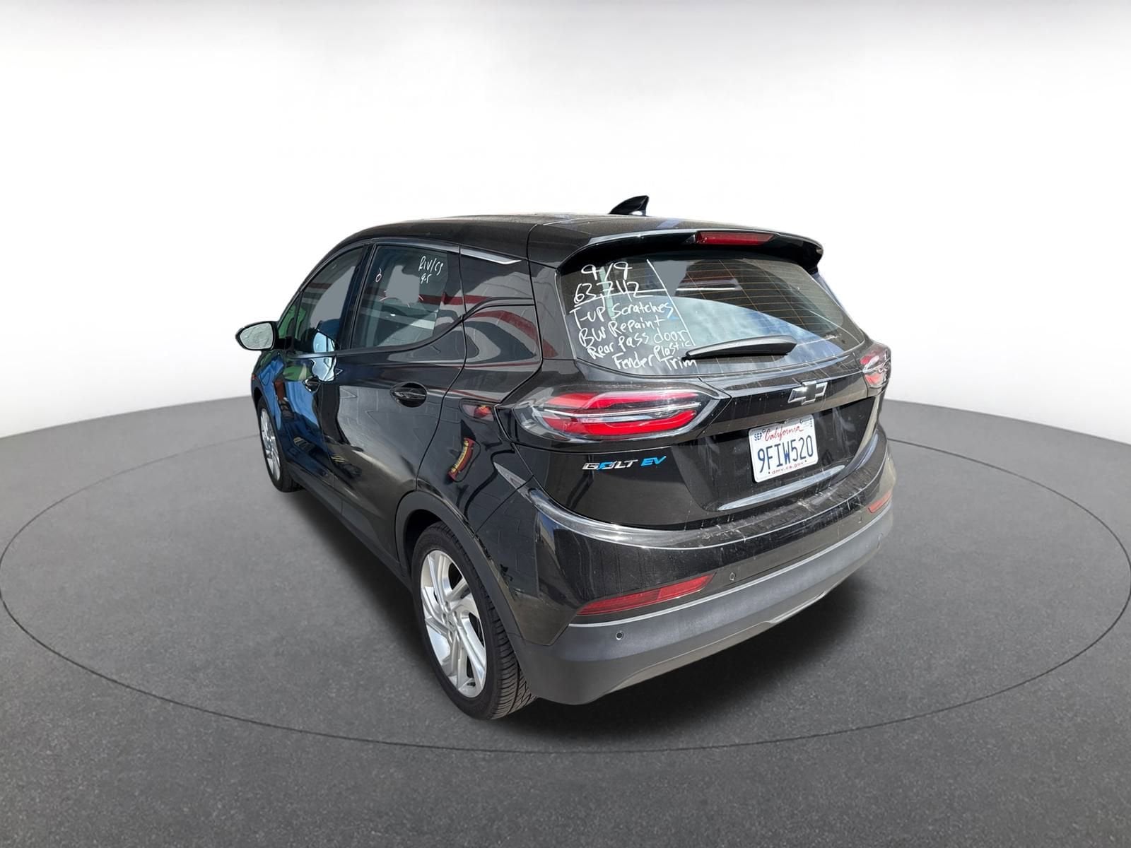 Thumbnail: 2023 Chevrolet Bolt EV - 4