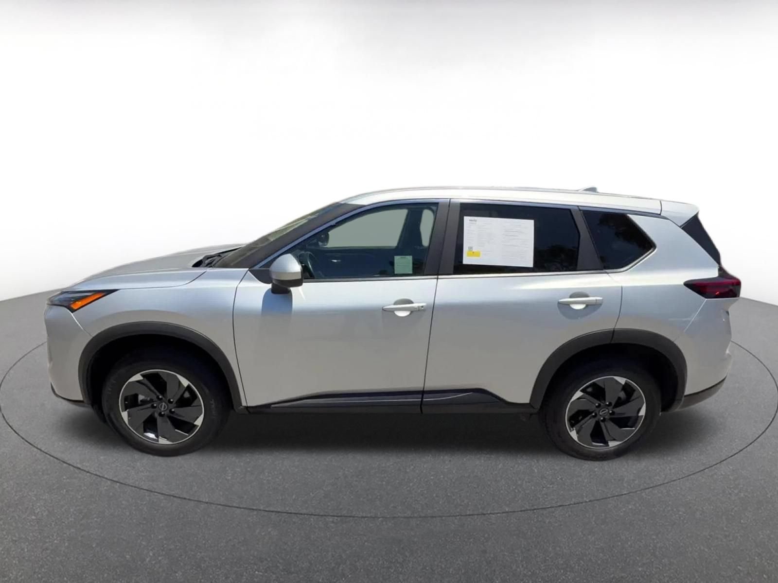 Thumbnail: 2025 Nissan Rogue - 9
