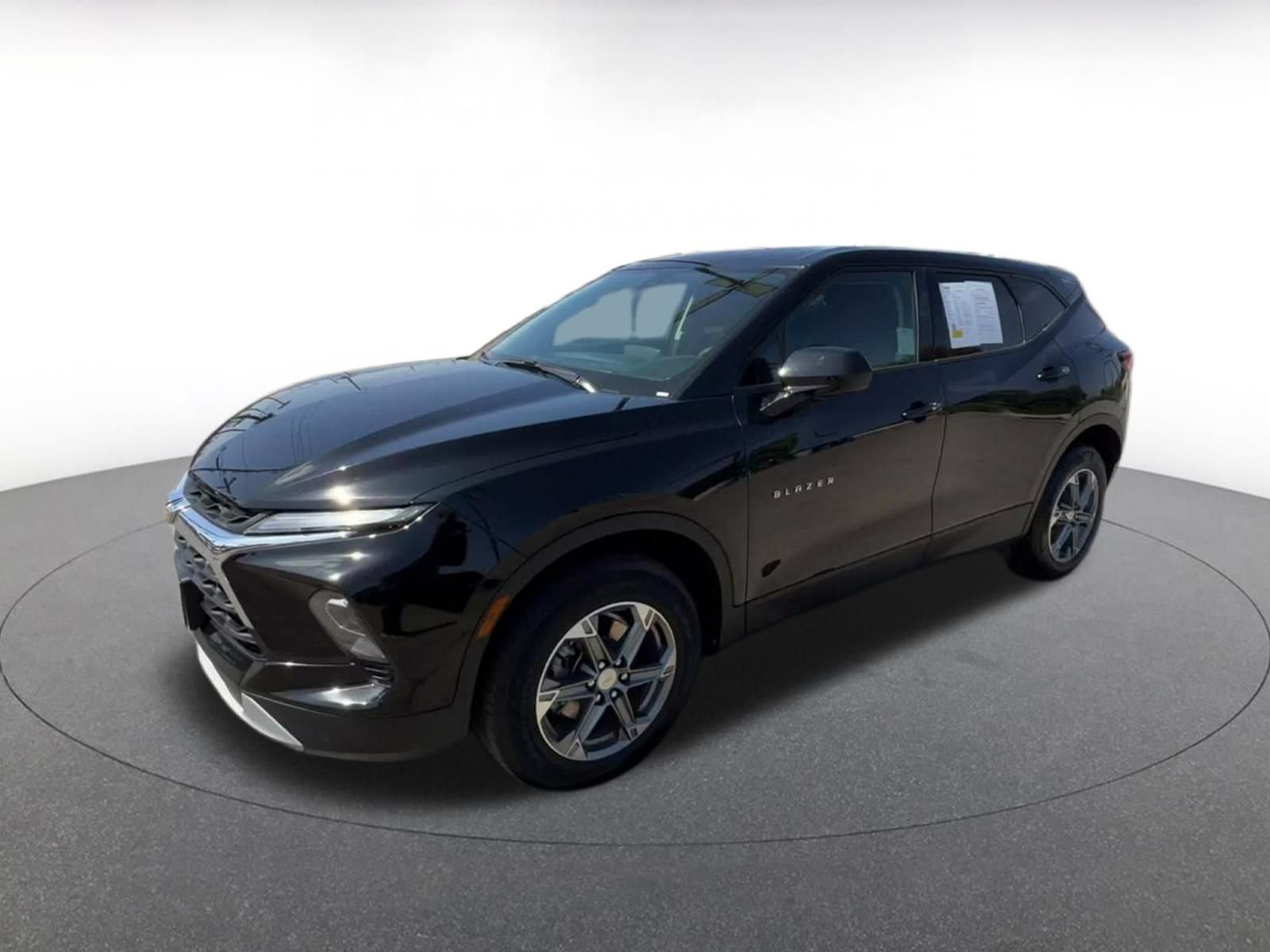Thumbnail: 2025 Chevrolet Blazer - 7