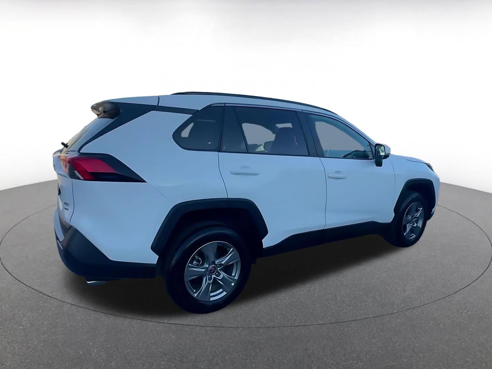 Thumbnail: 2025 Toyota RAV4 - 14