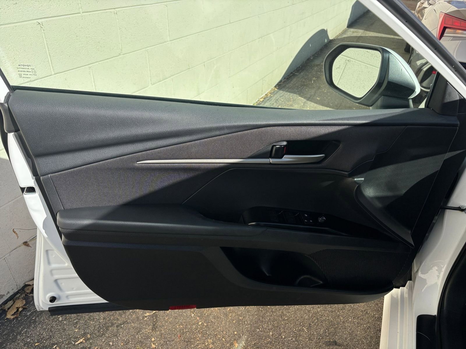 Thumbnail: 2025 Toyota Camry - 20