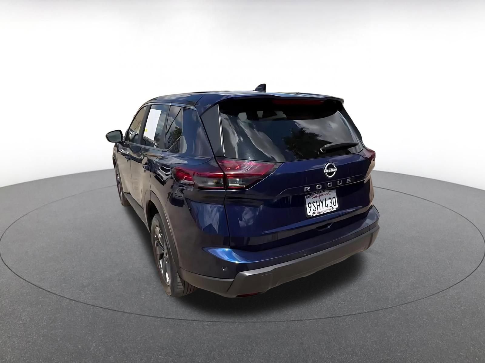 Thumbnail: 2025 Nissan Rogue - 11