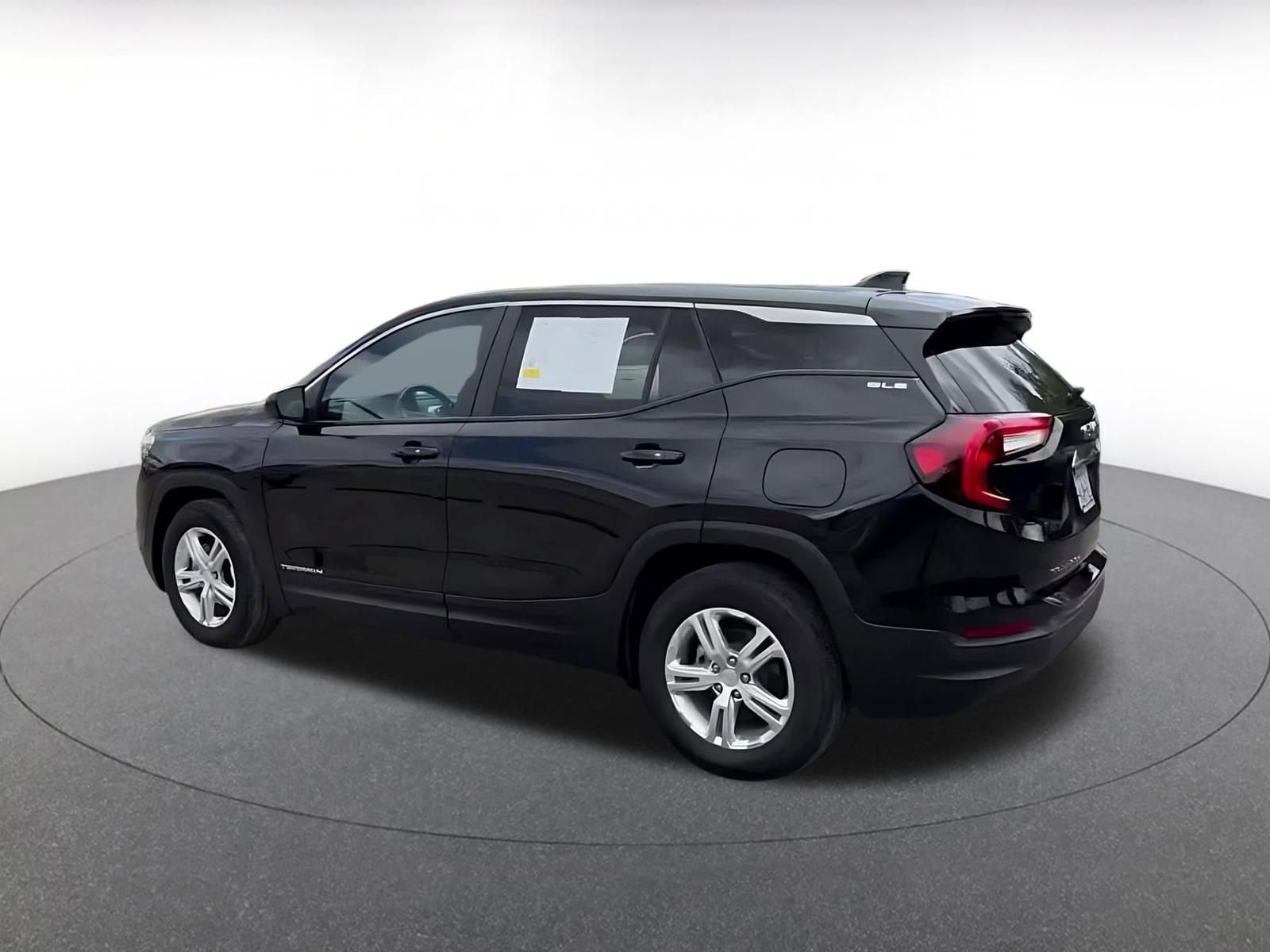 Thumbnail: 2024 GMC Terrain - 10