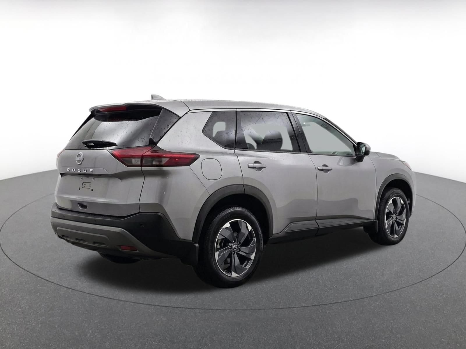 Thumbnail: 2025 Nissan Rogue - 9