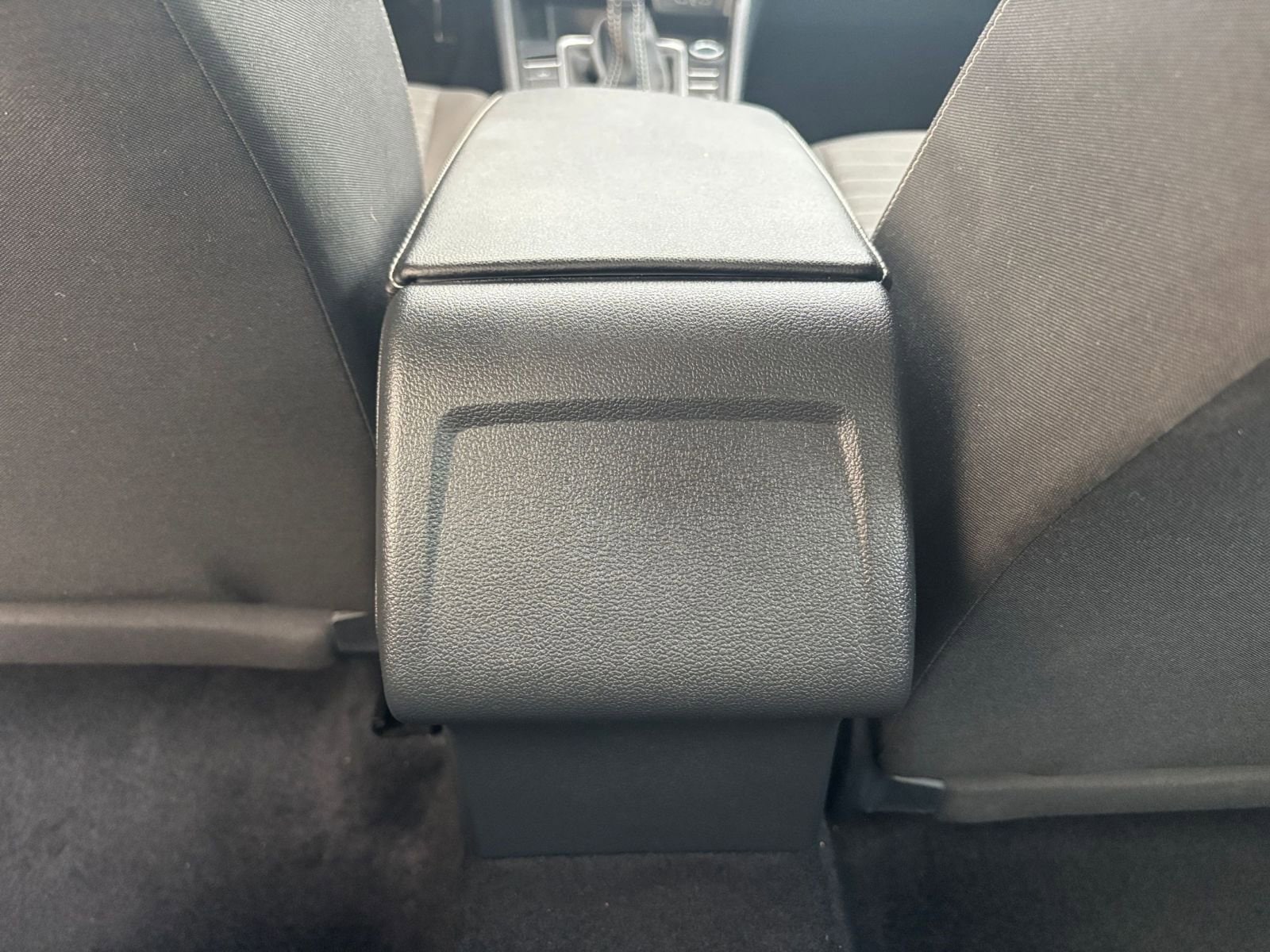 Thumbnail: 2025 Volkswagen Jetta - 24