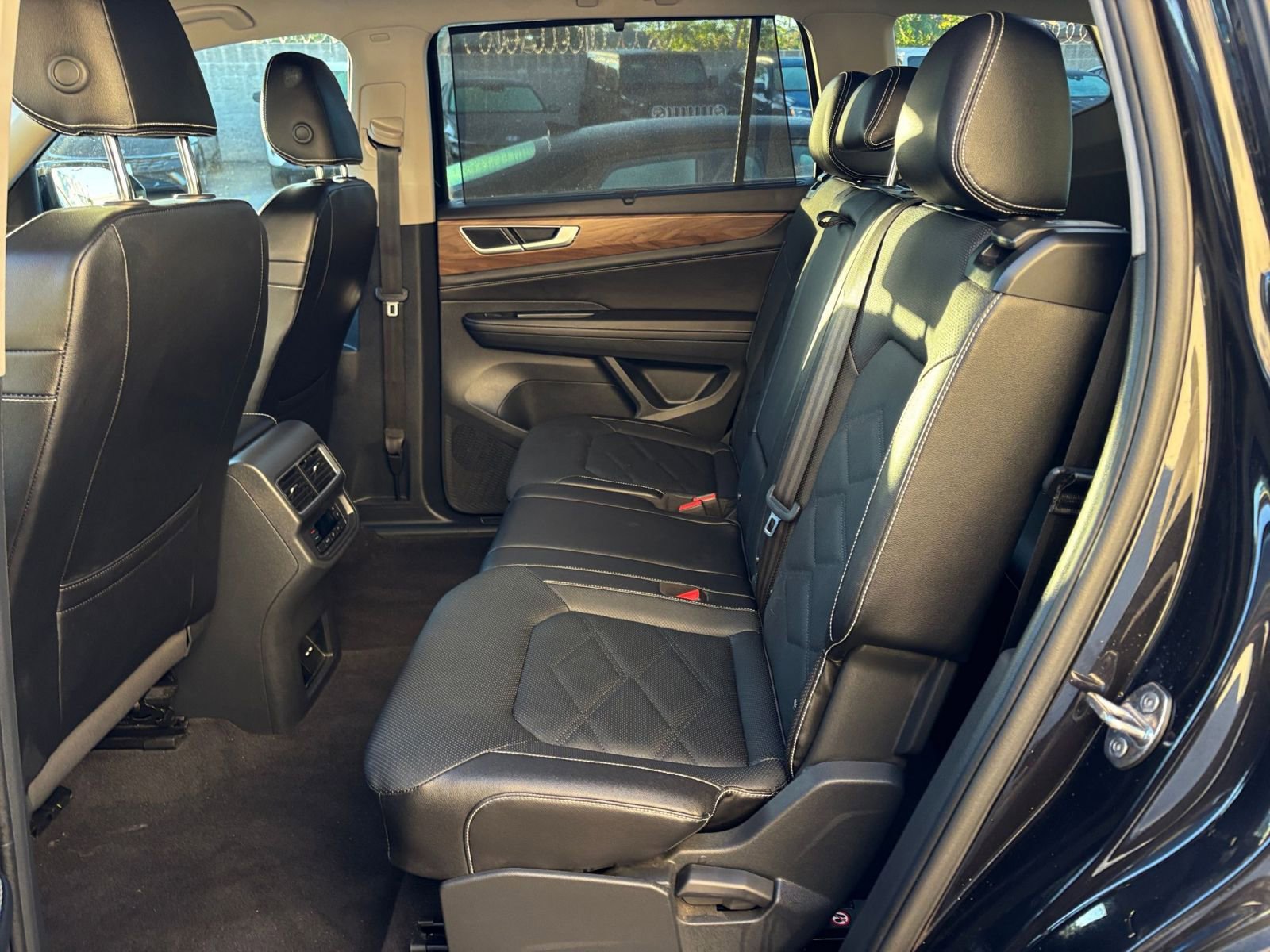 Thumbnail: 2025 Volkswagen Atlas - 27