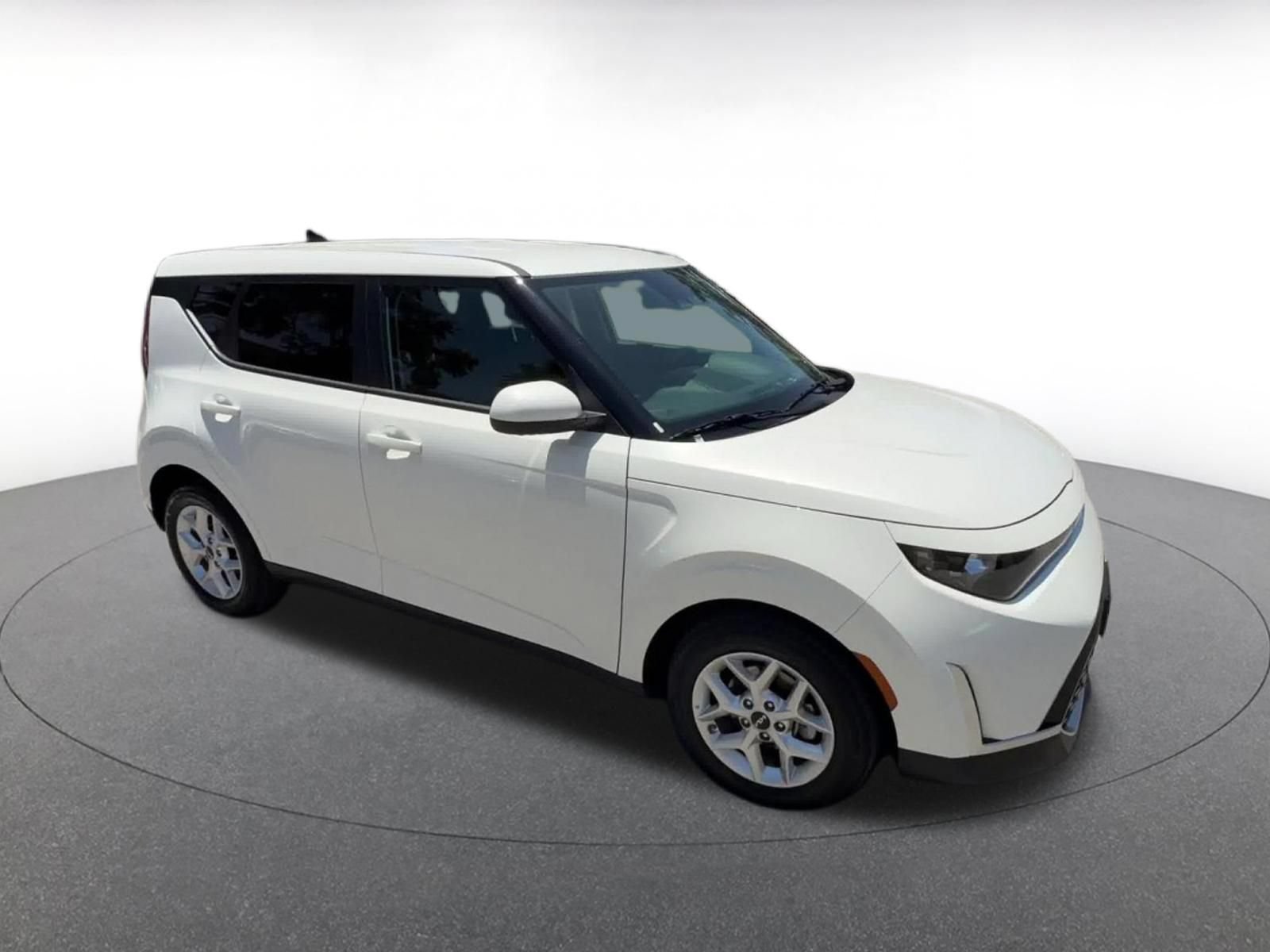 Thumbnail: 2025 Kia Soul - 2