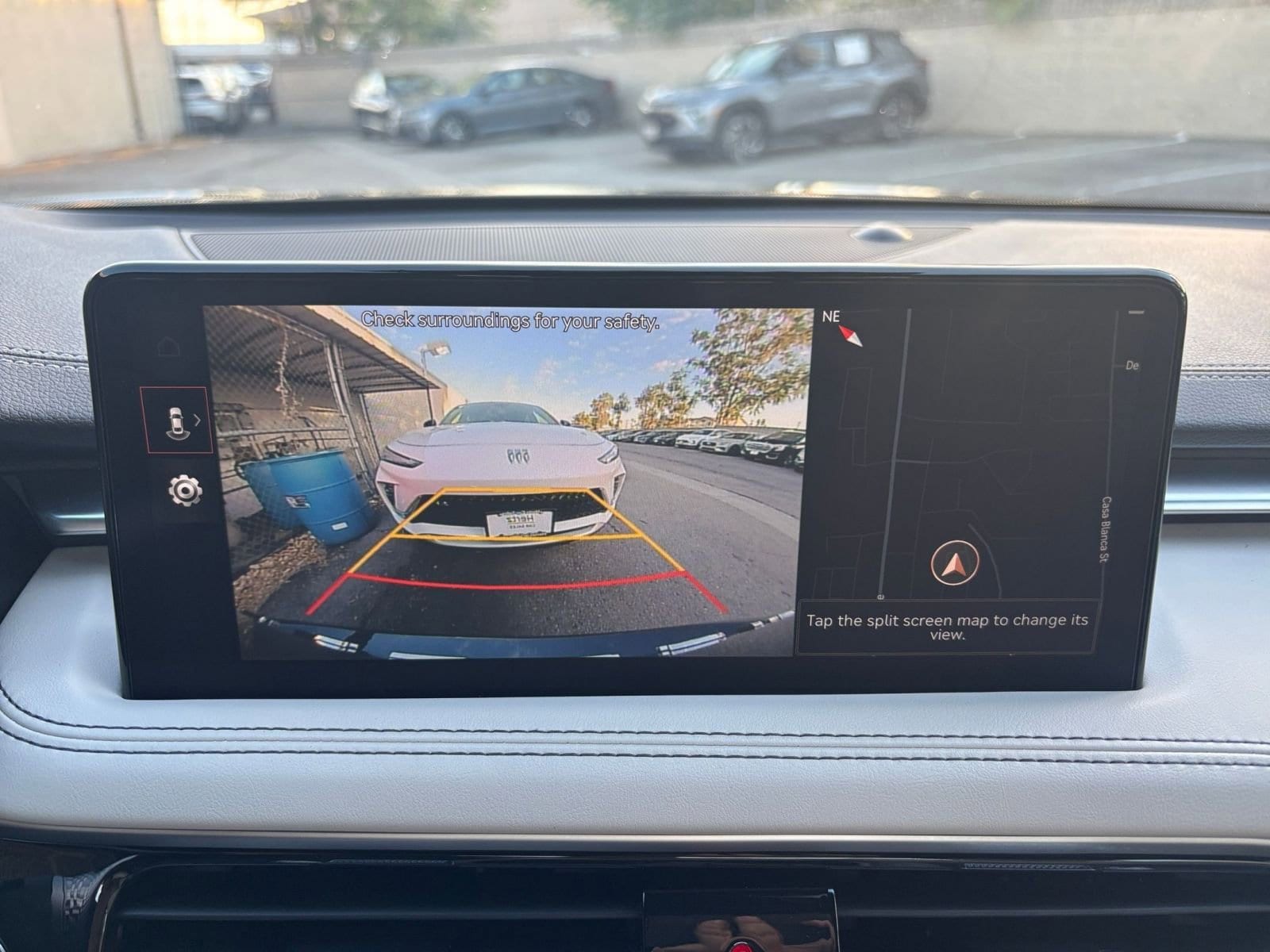 Thumbnail: 2025 Genesis G70 - 17