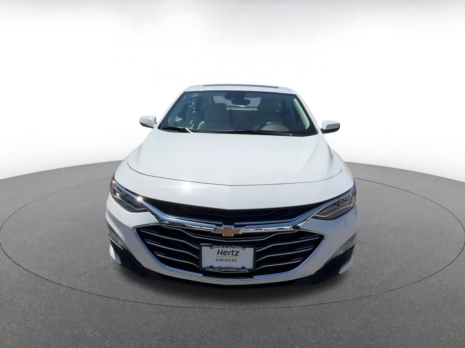 Thumbnail: 2024 Chevrolet Malibu - 4