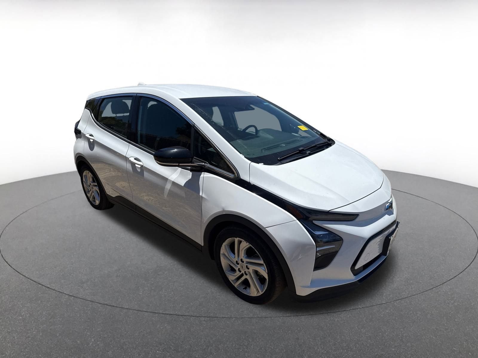 Thumbnail: 2023 Chevrolet Bolt EV - 1