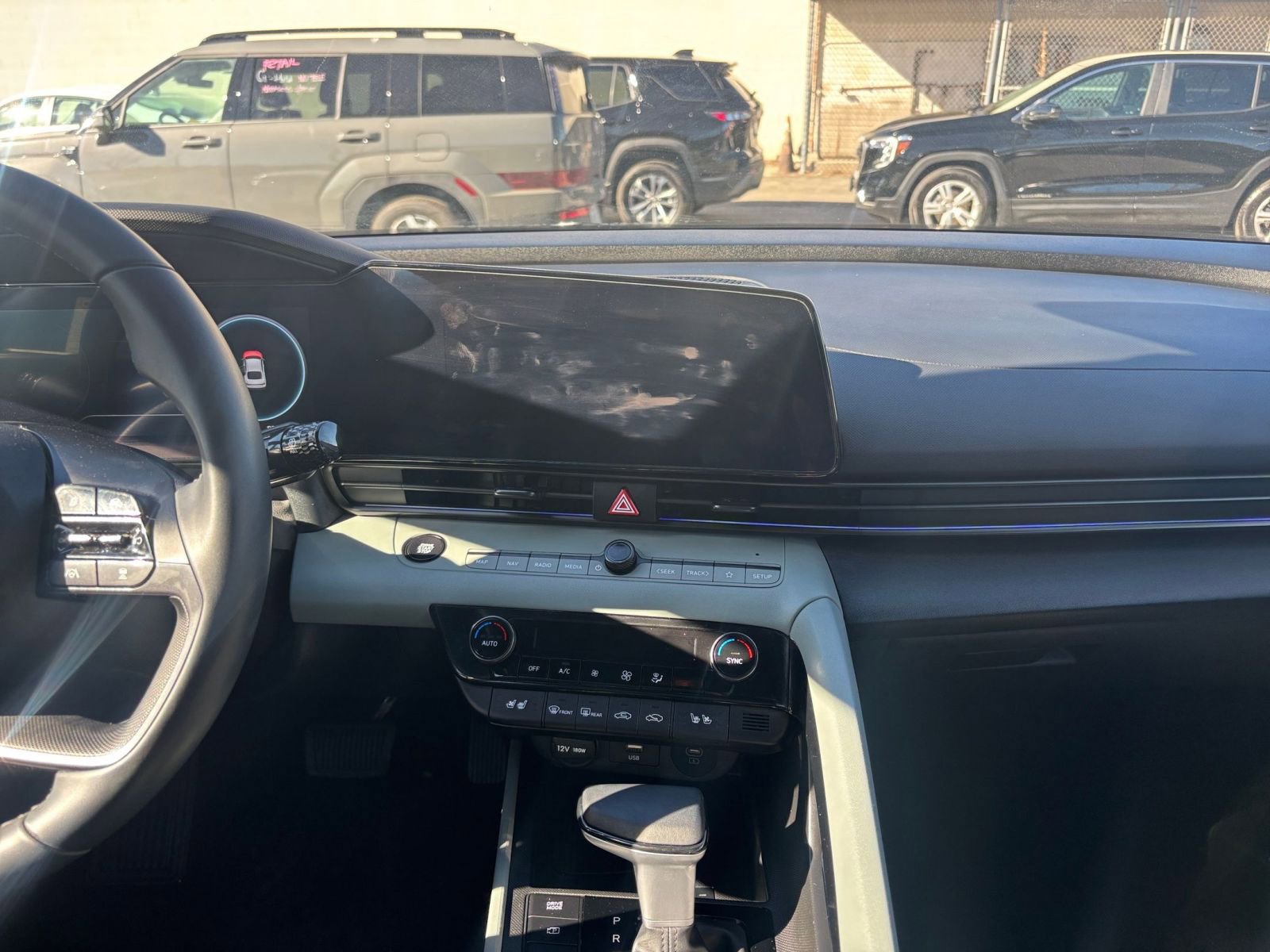 Thumbnail: 2025 Hyundai Elantra - 18