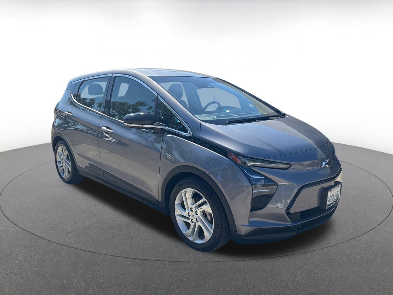 Thumbnail: 2023 Chevrolet Bolt EV - 1