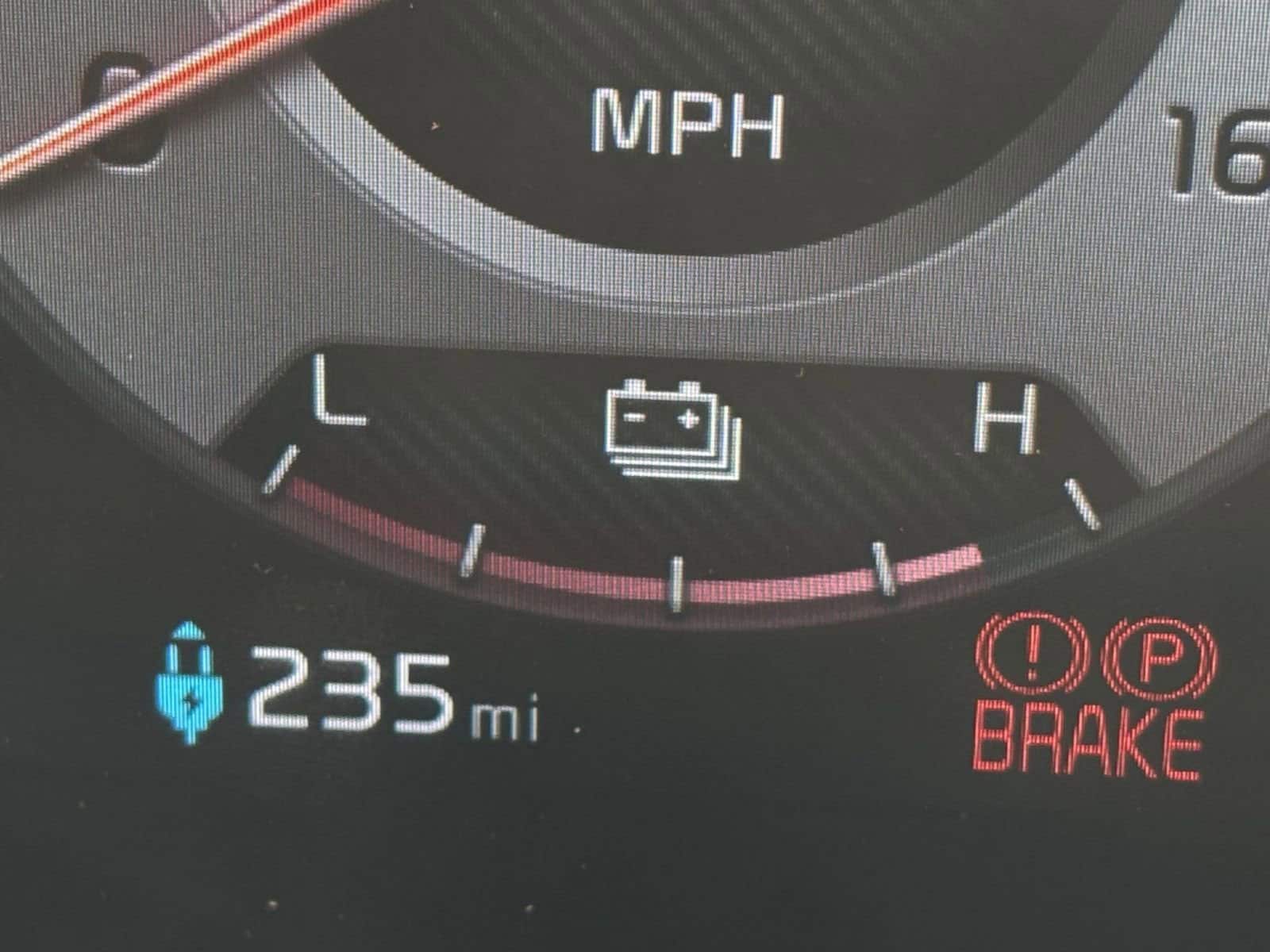 Thumbnail: 2023 Kia Niro - 20