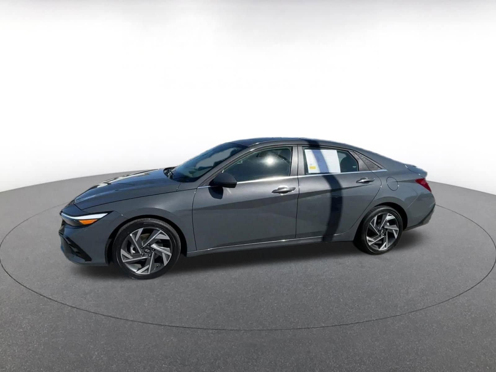 Thumbnail: 2025 Hyundai Elantra - 7