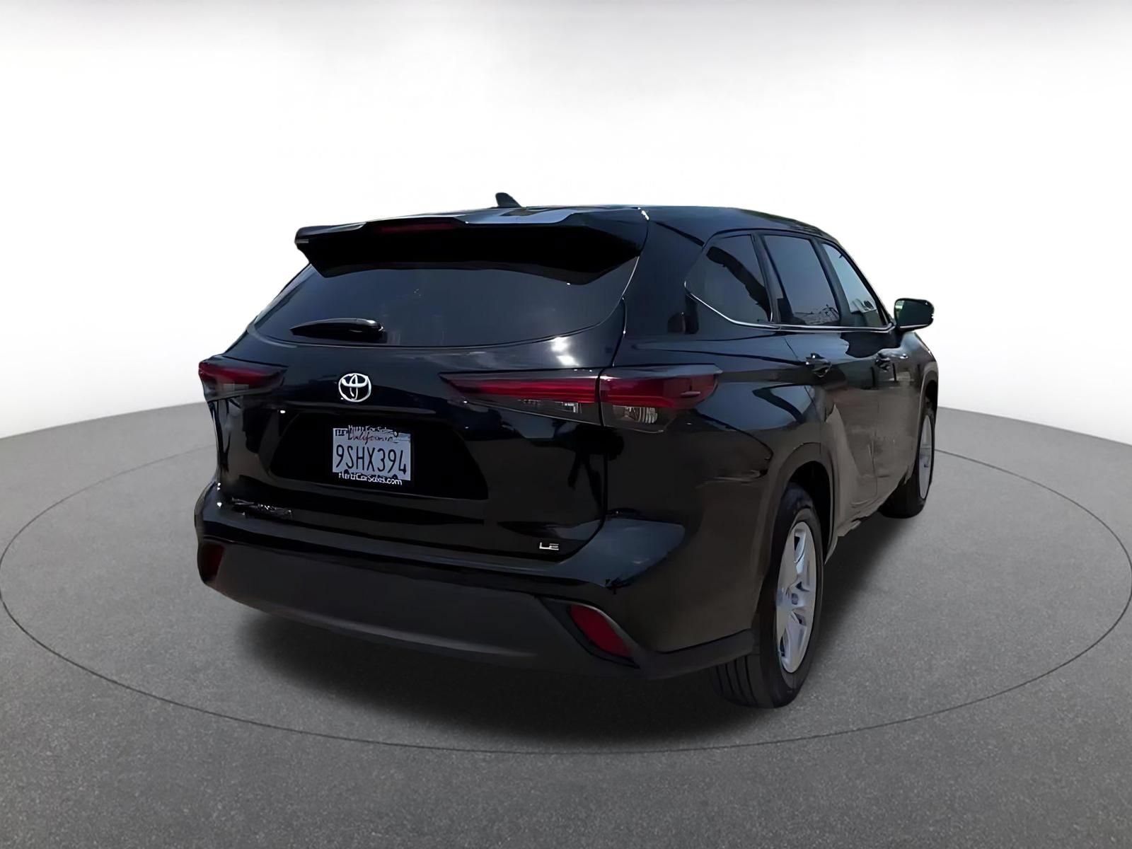 Thumbnail: 2025 Toyota Highlander - 14