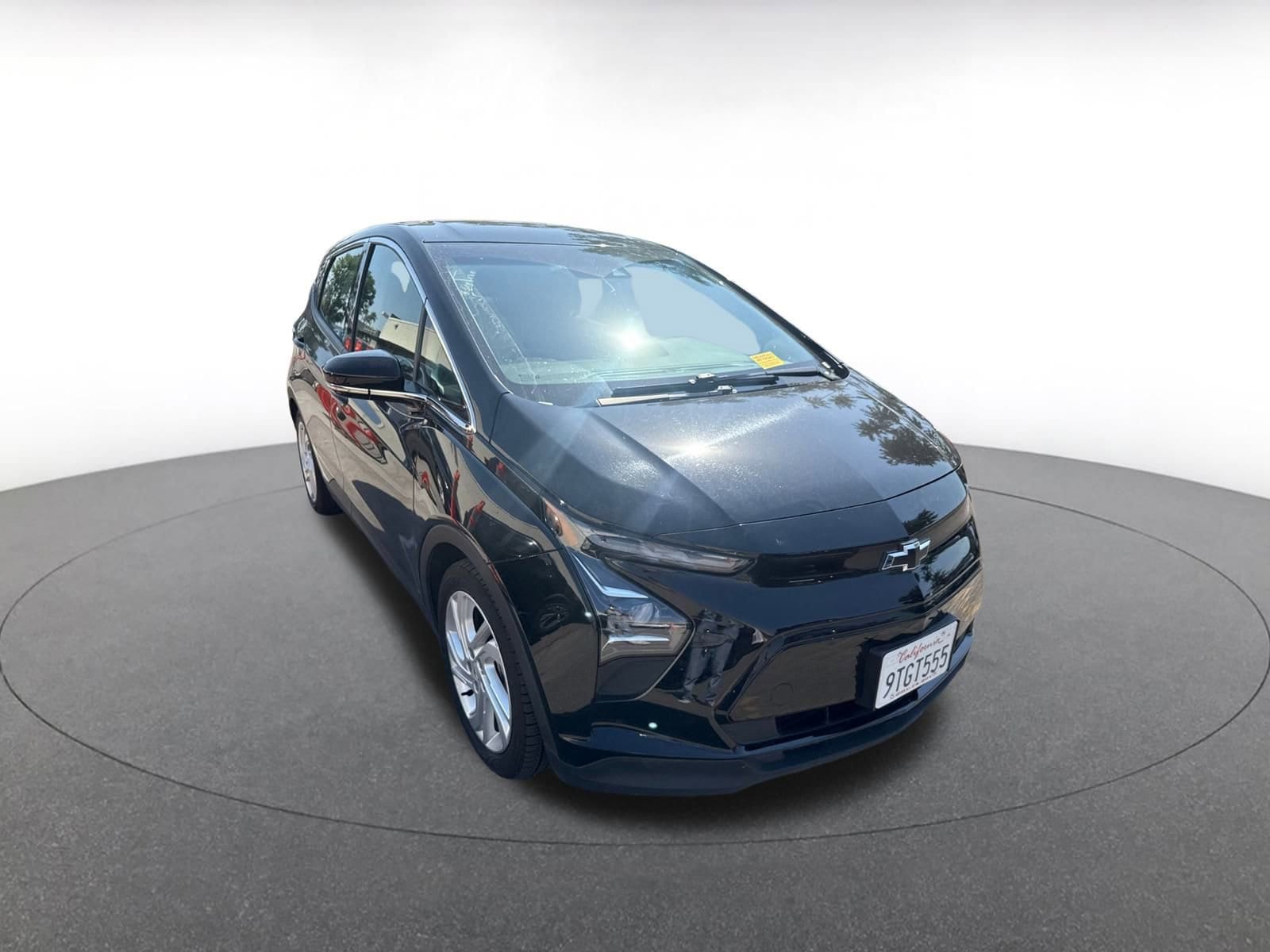 Thumbnail: 2023 Chevrolet Bolt EV - 1
