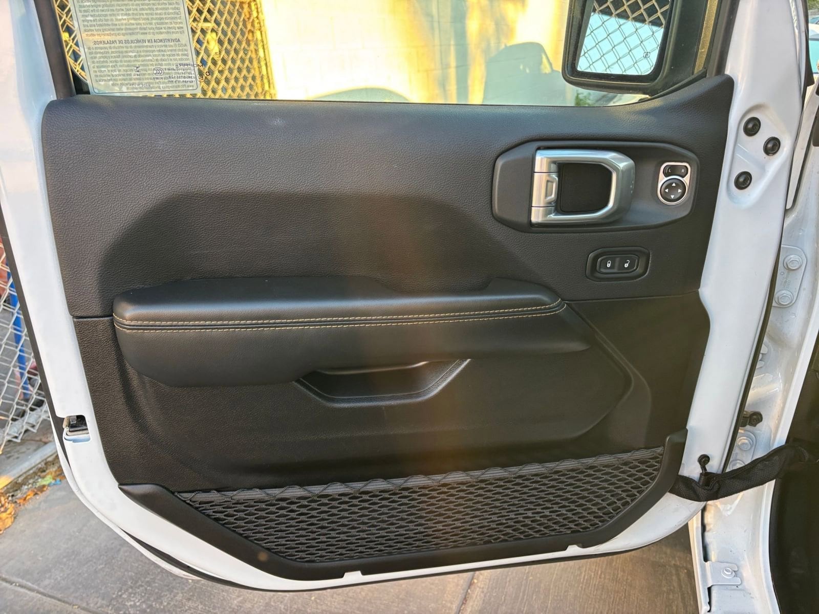 Thumbnail: 2025 Jeep Wrangler - 20