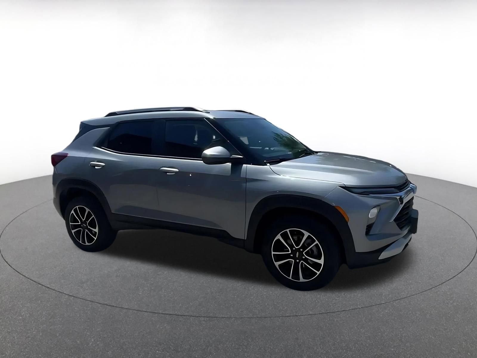 Thumbnail: 2025 Chevrolet TrailBlazer - 2