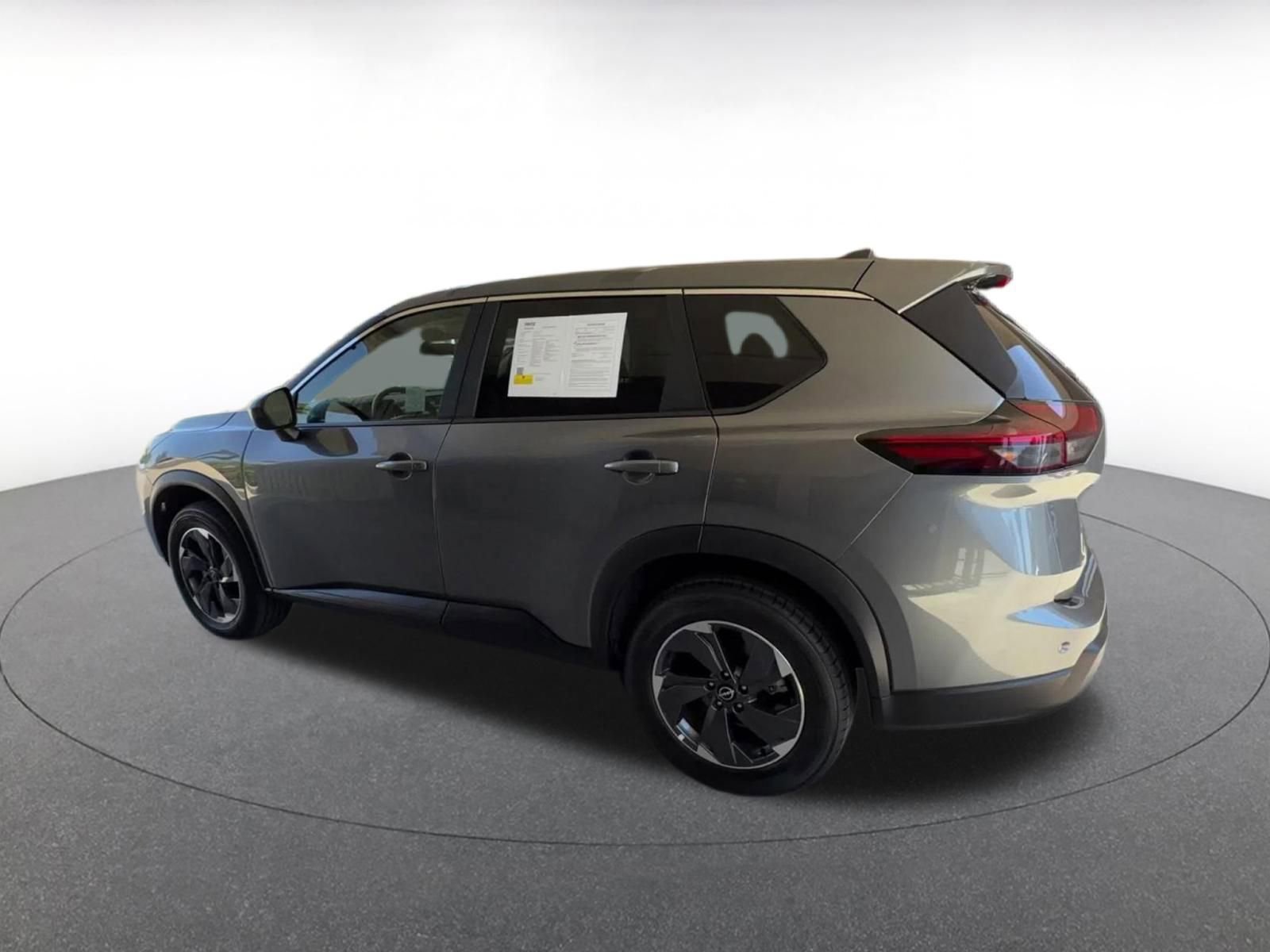 Thumbnail: 2025 Nissan Rogue - 10