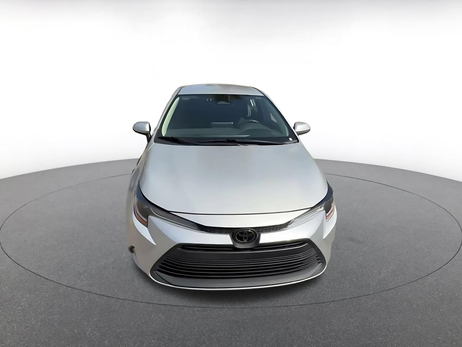 Thumbnail: 2025 Toyota Corolla - 2