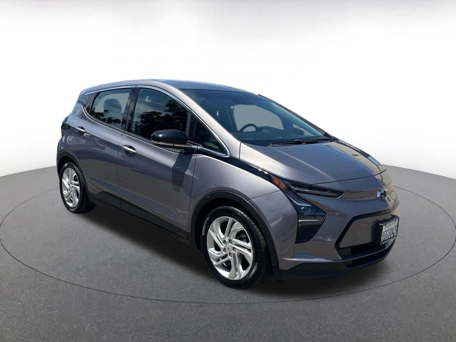 Thumbnail: 2023 Chevrolet Bolt EV - 1