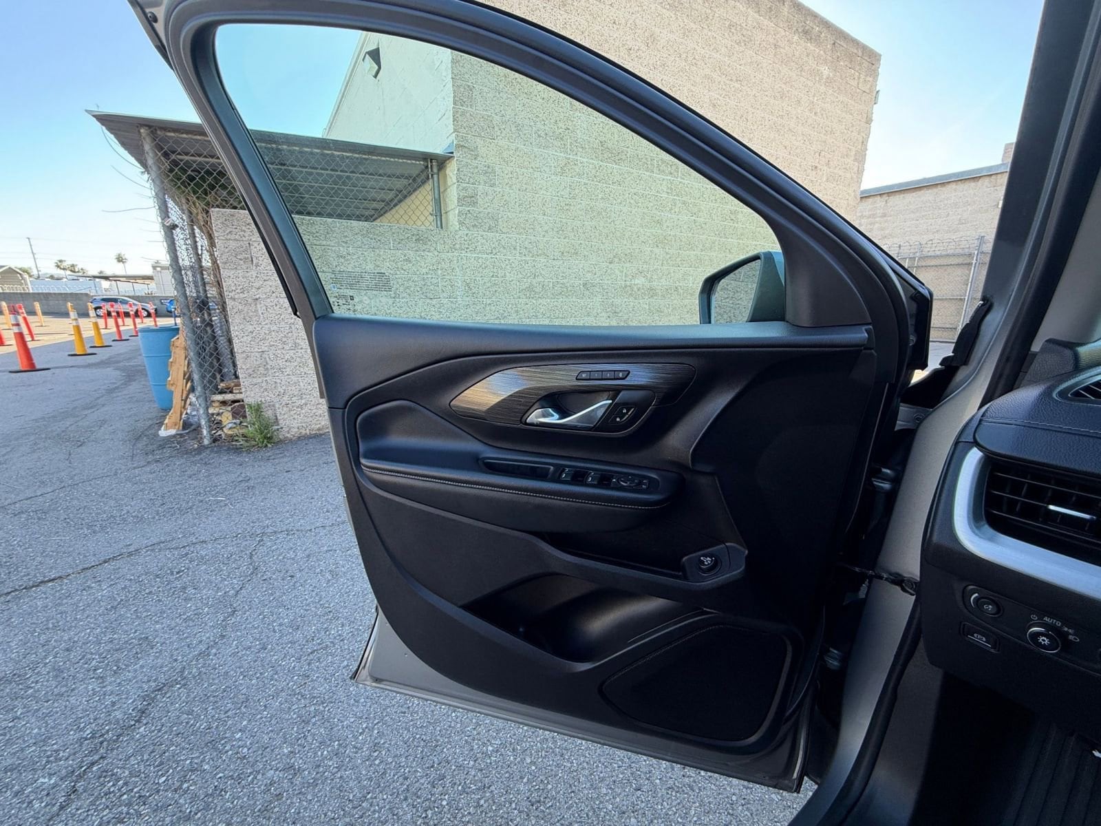 Thumbnail: 2024 GMC Terrain - 18