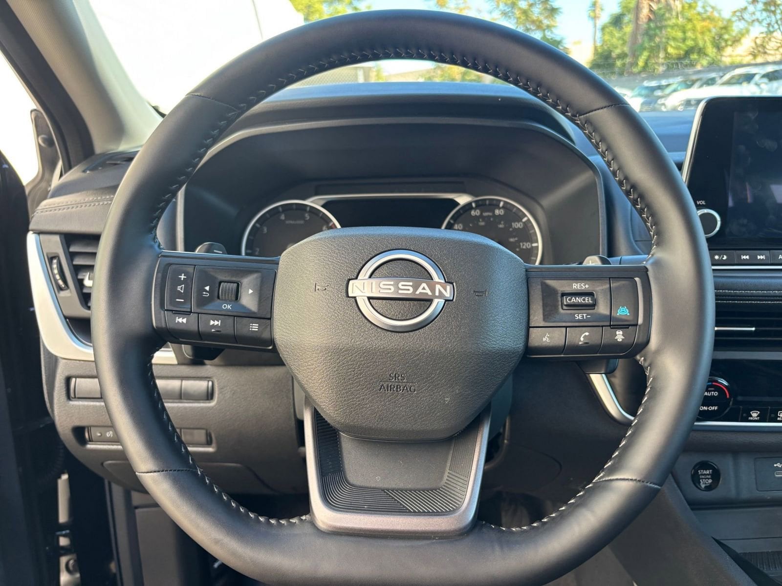 Thumbnail: 2025 Nissan Rogue - 28