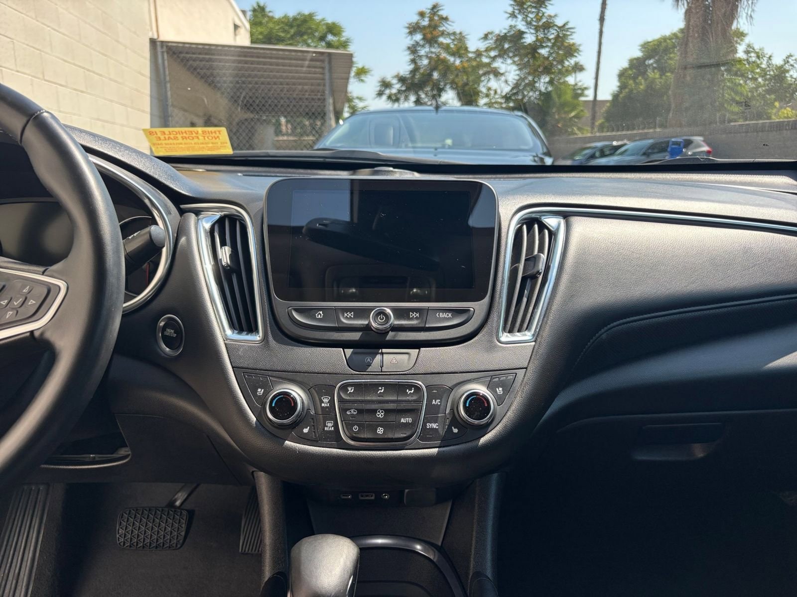 Thumbnail: 2024 Chevrolet Malibu - 18