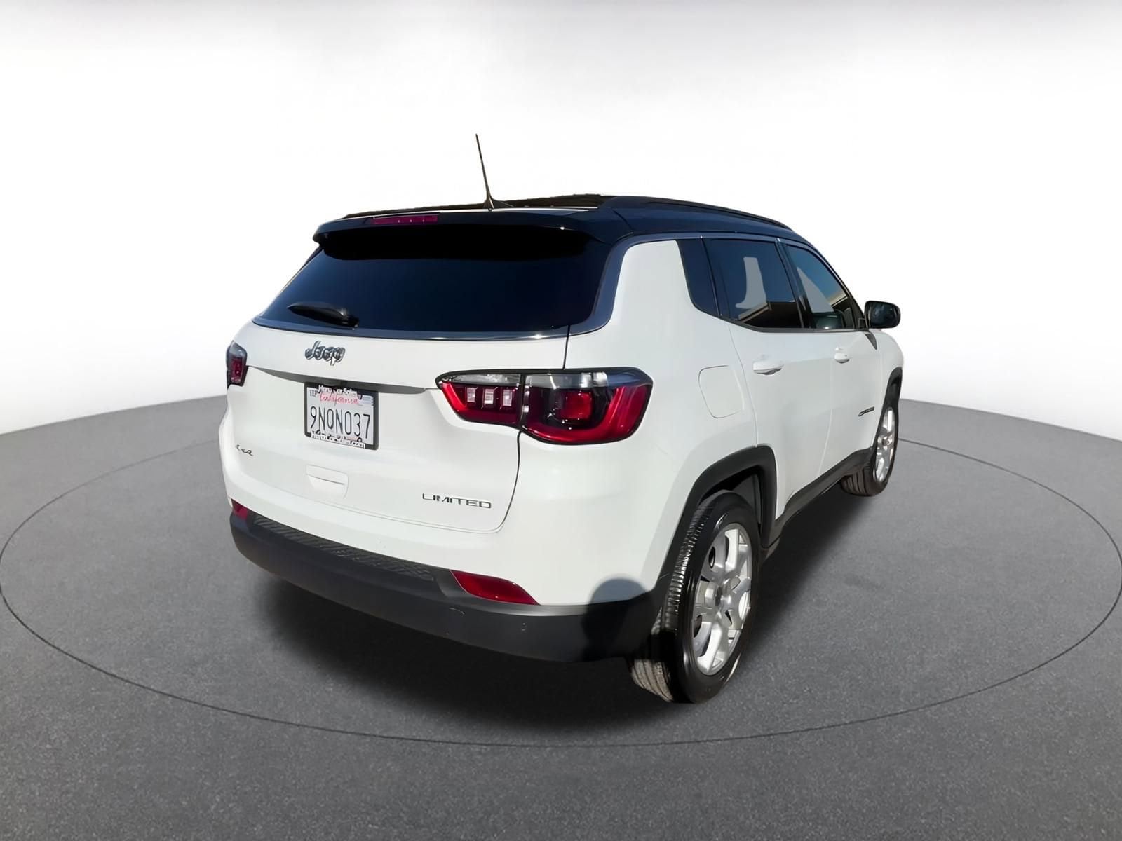 Thumbnail: 2025 Jeep Compass - 14