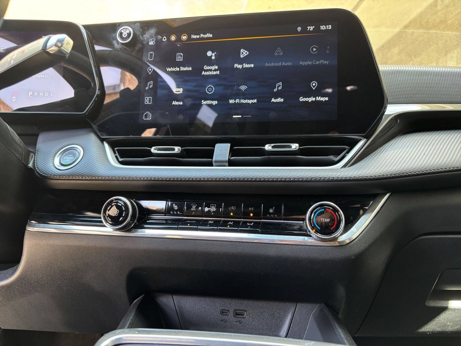 Thumbnail: 2025 Chevrolet Equinox - 16