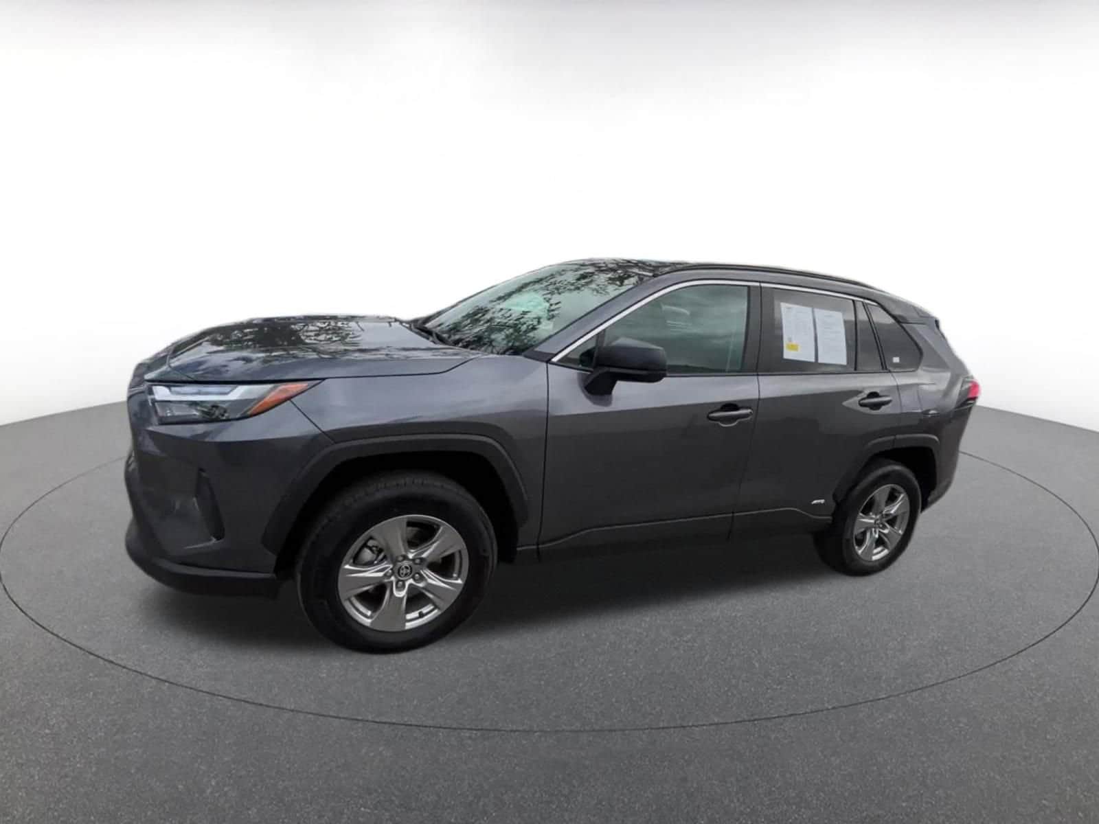 Thumbnail: 2025 Toyota RAV4 - 8