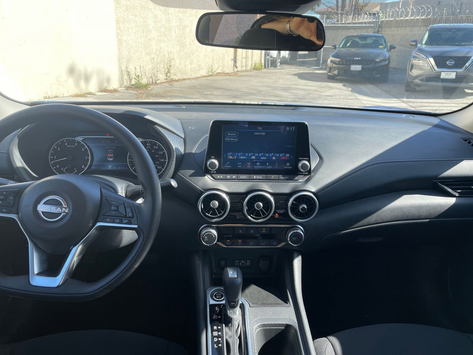 Thumbnail: 2025 Nissan Sentra - 31