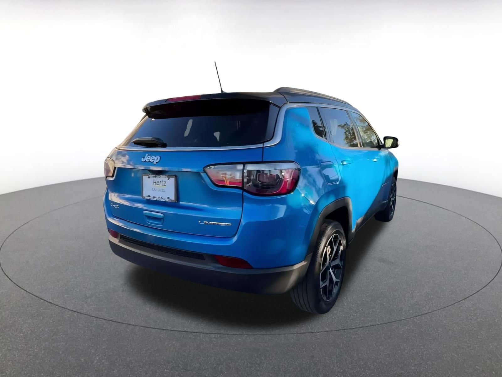 Thumbnail: 2025 Jeep Compass - 14