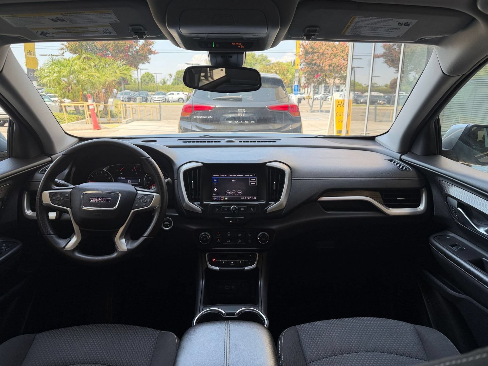 Thumbnail: 2024 GMC Terrain - 33