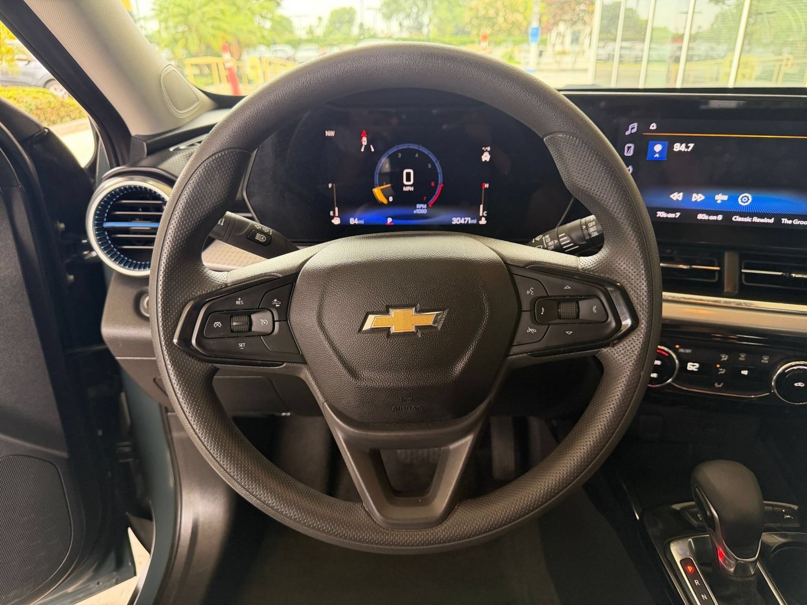 Thumbnail: 2025 Chevrolet Trax - 27
