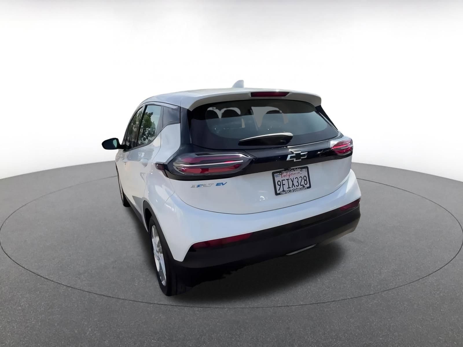 Thumbnail: 2023 Chevrolet Bolt EV - 11