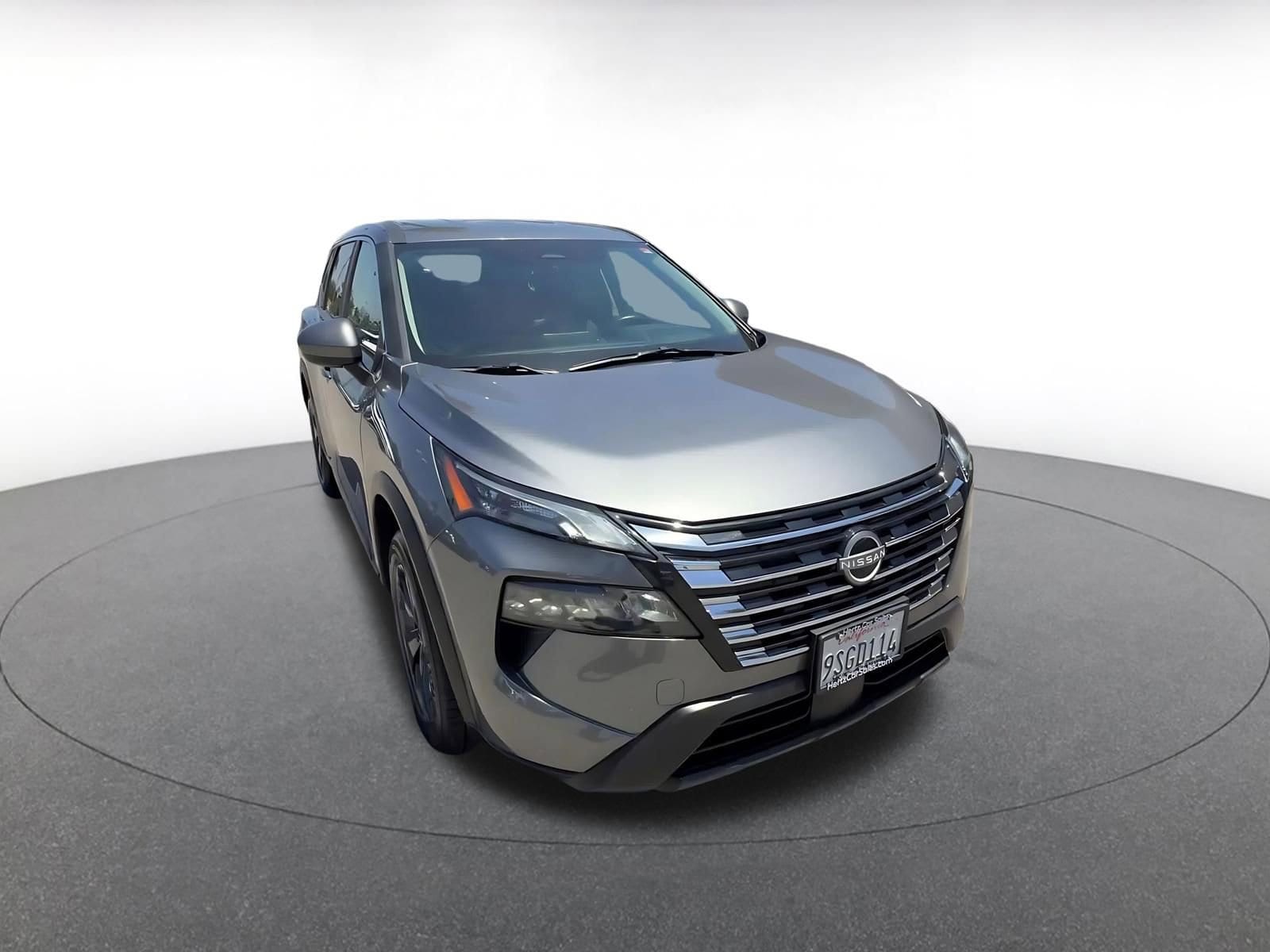 Thumbnail: 2025 Nissan Rogue - 3