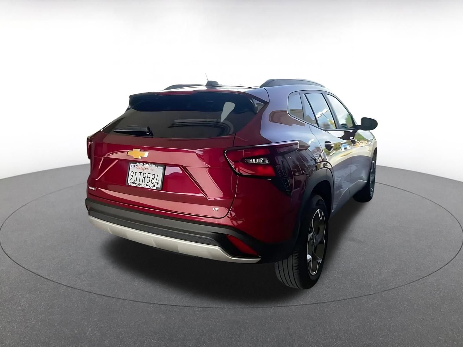 Thumbnail: 2025 Chevrolet Trax - 12