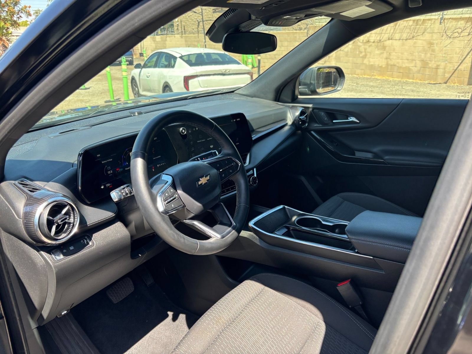 Thumbnail: 2025 Chevrolet Equinox - 33
