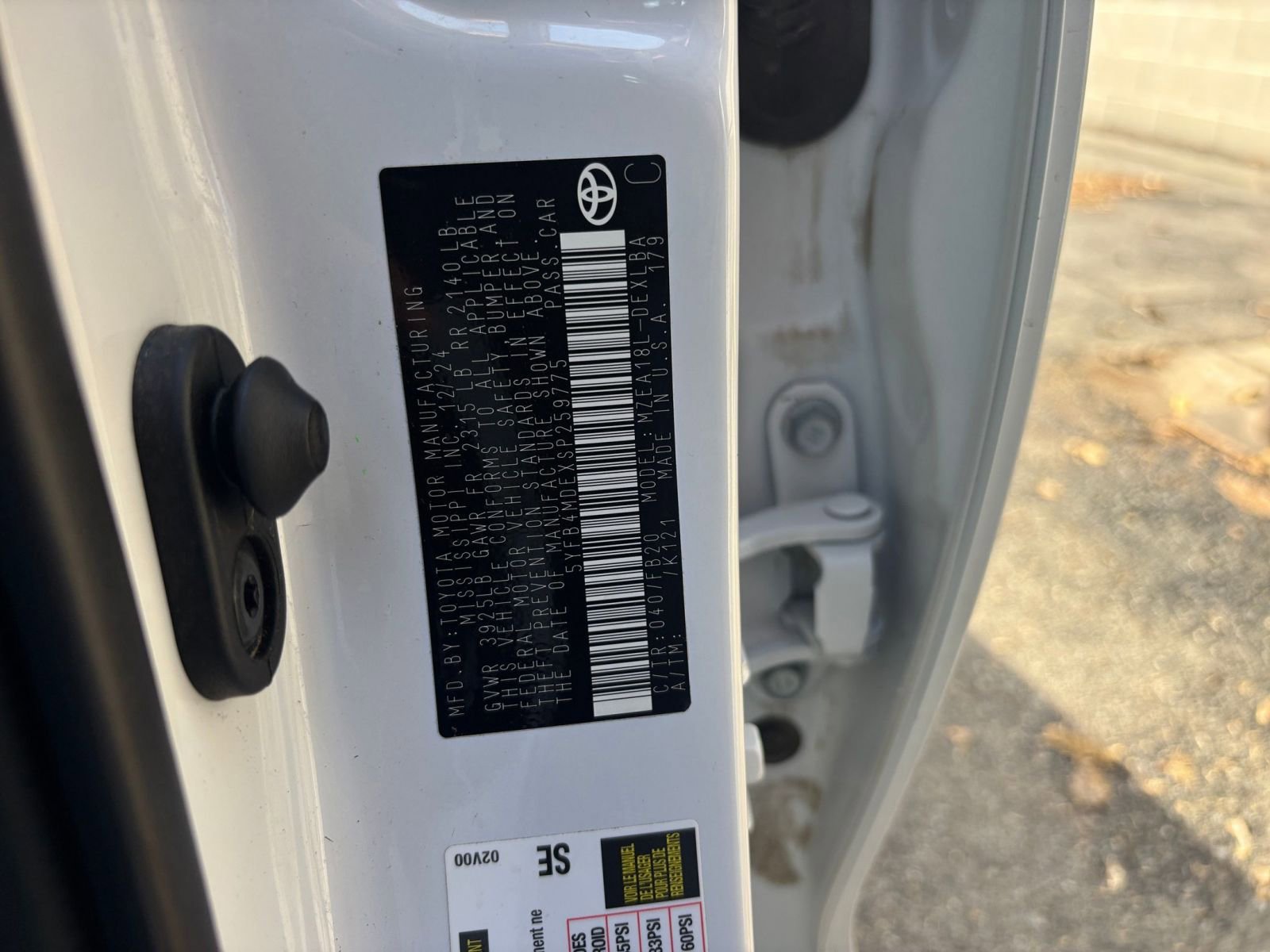 Thumbnail: 2025 Toyota Corolla - 29