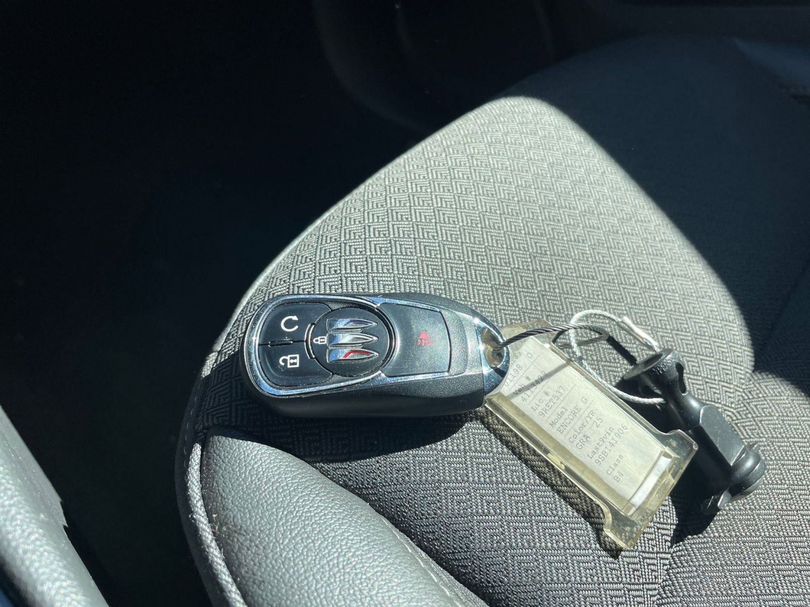 Thumbnail: 2025 Buick Encore GX - 21