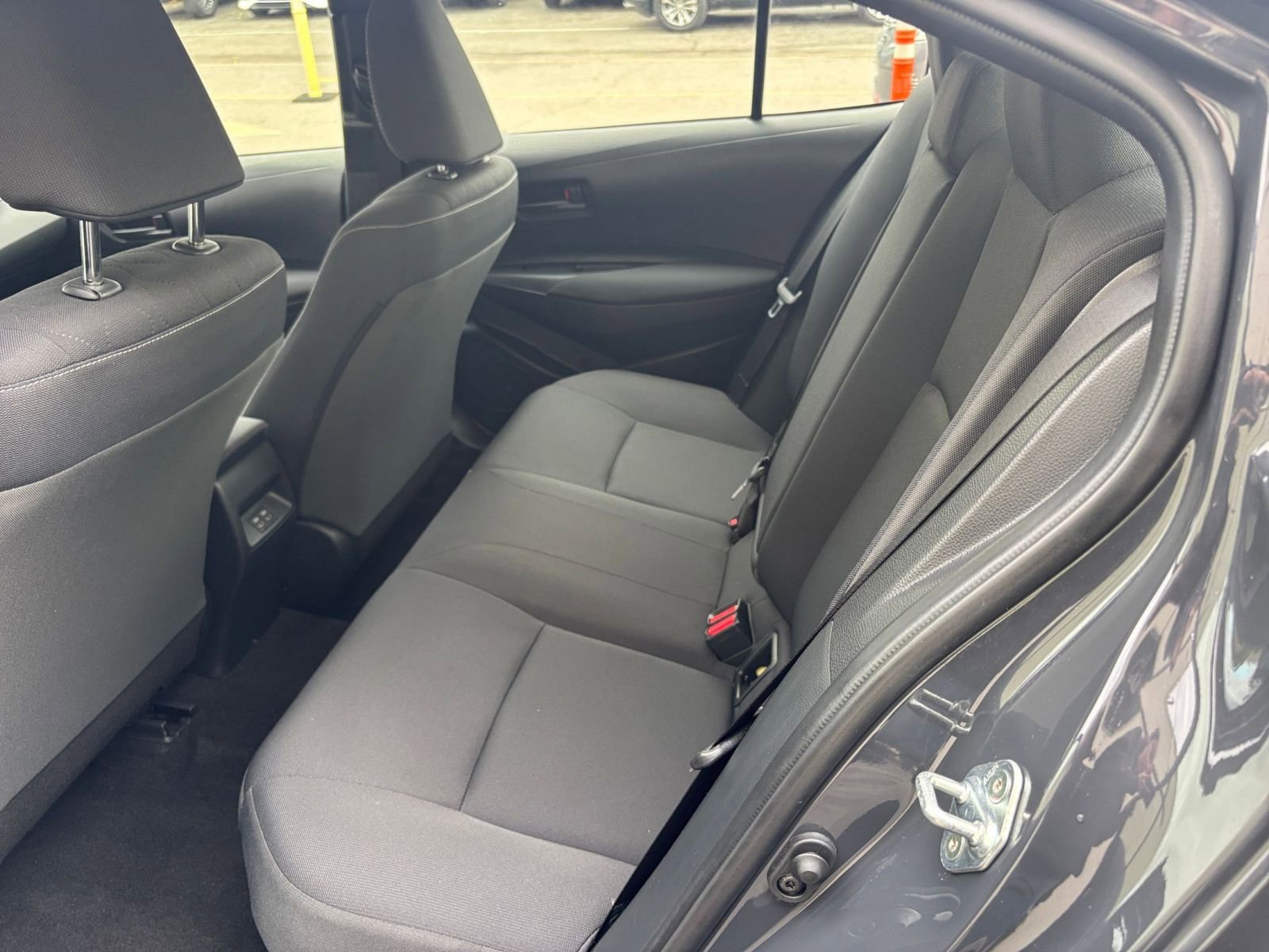 Thumbnail: 2025 Toyota Corolla - 25