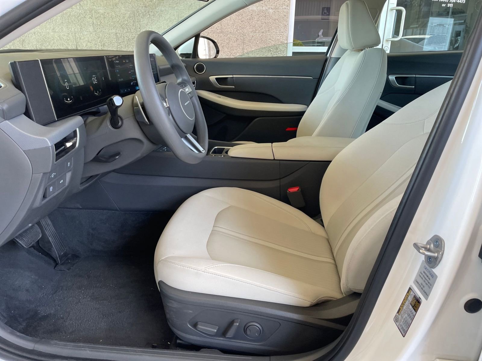 Thumbnail: 2025 Hyundai Sonata - 28