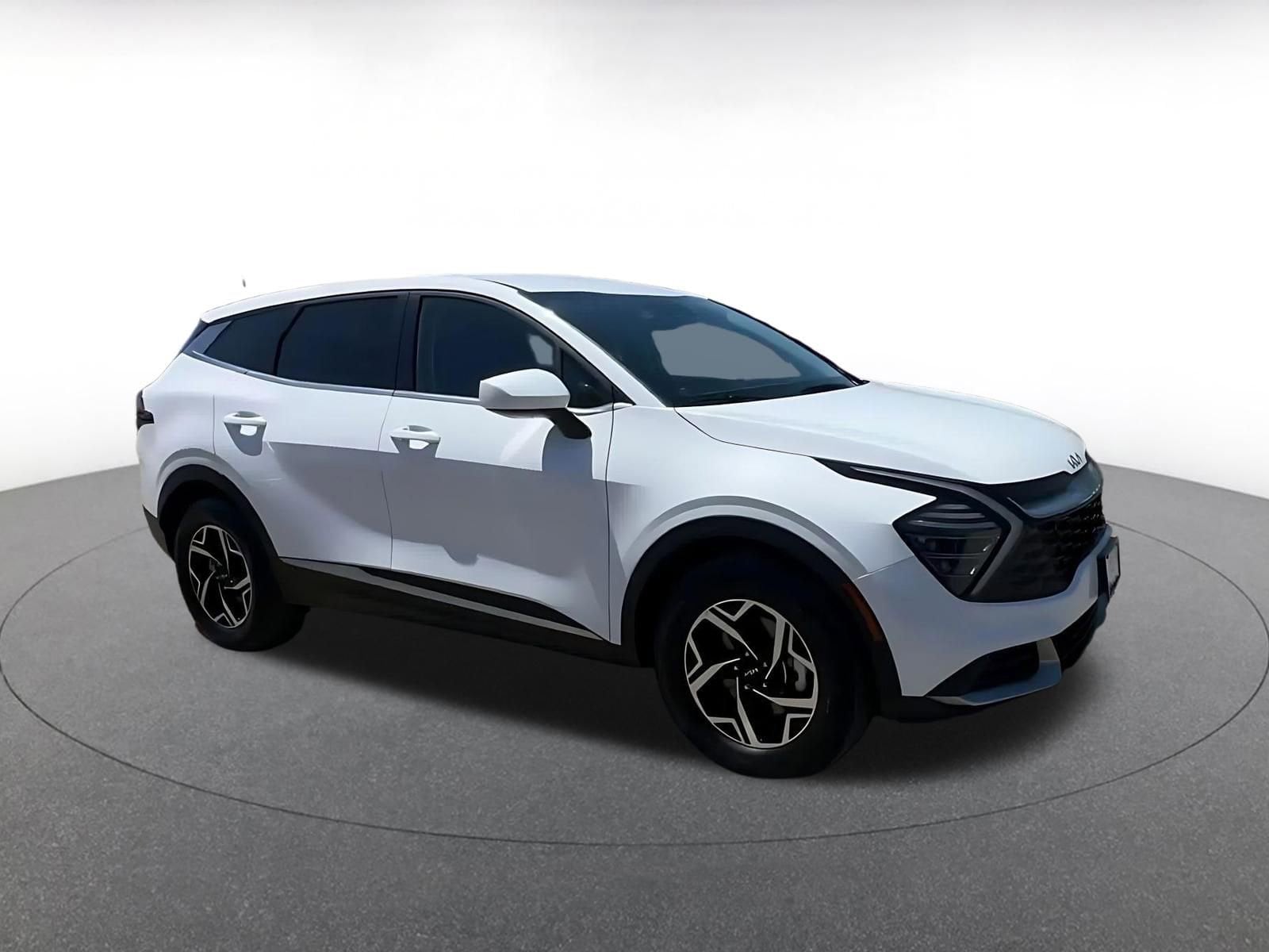 Thumbnail: 2025 Kia Sportage - 2