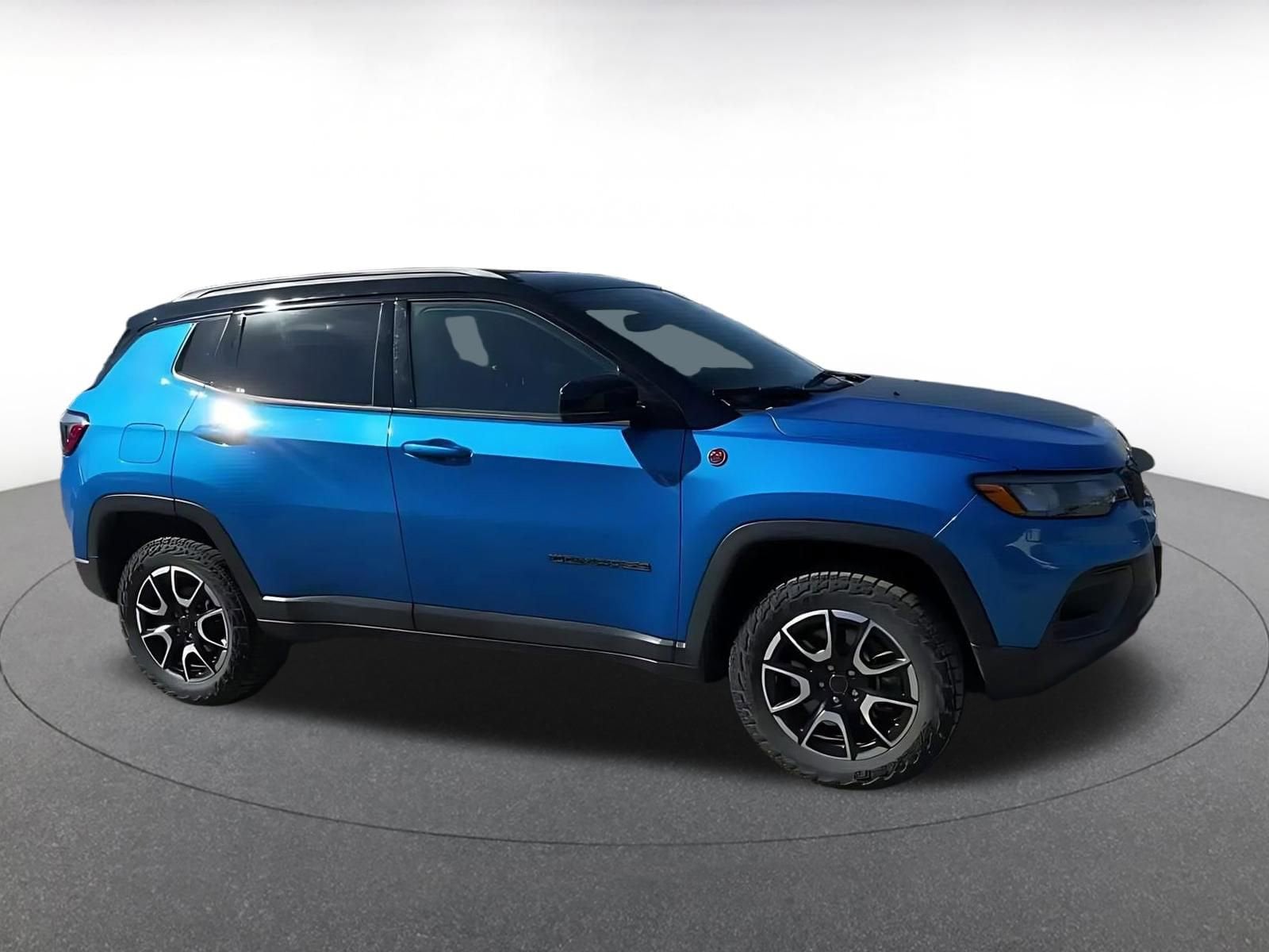 Thumbnail: 2025 Jeep Compass - 16
