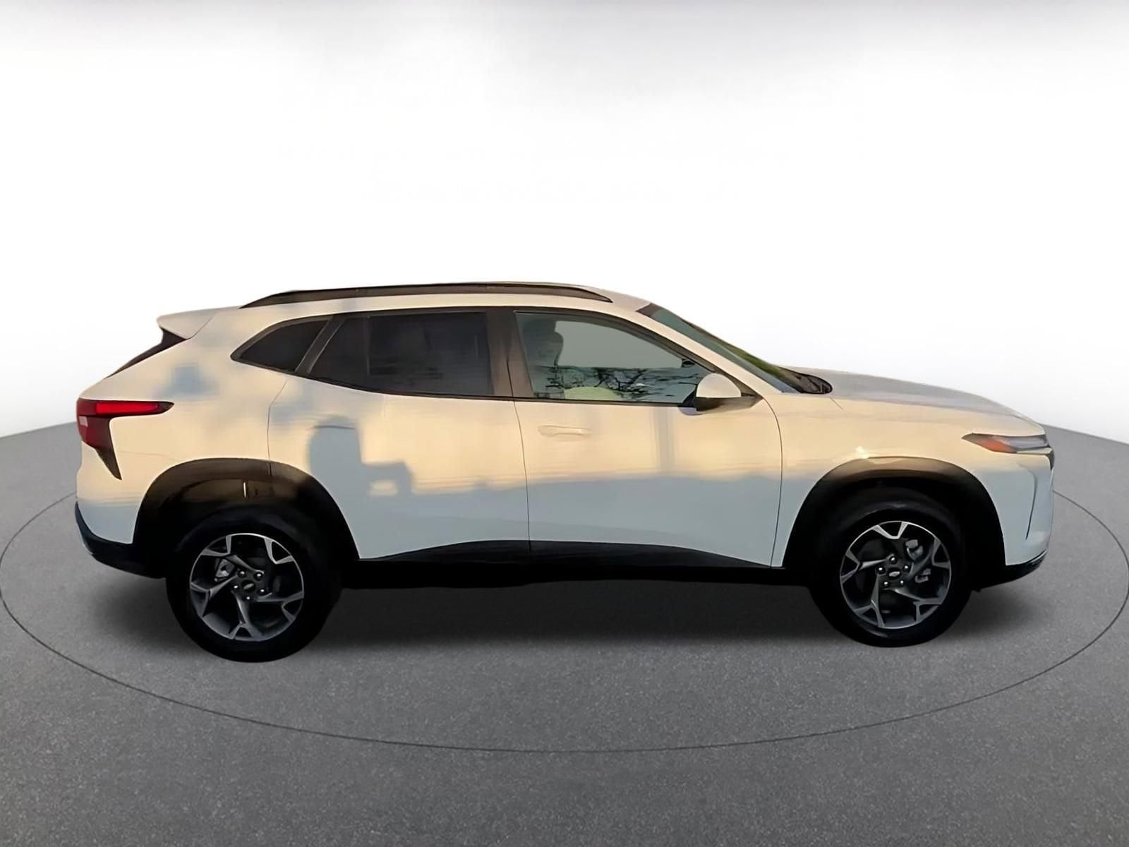 Thumbnail: 2025 Chevrolet Trax - 16