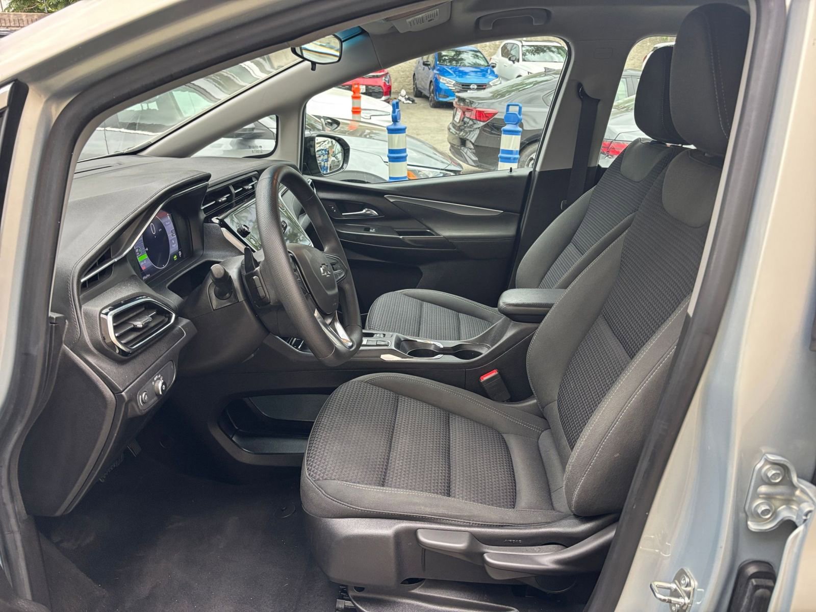 Thumbnail: 2023 Chevrolet Bolt EV - 31