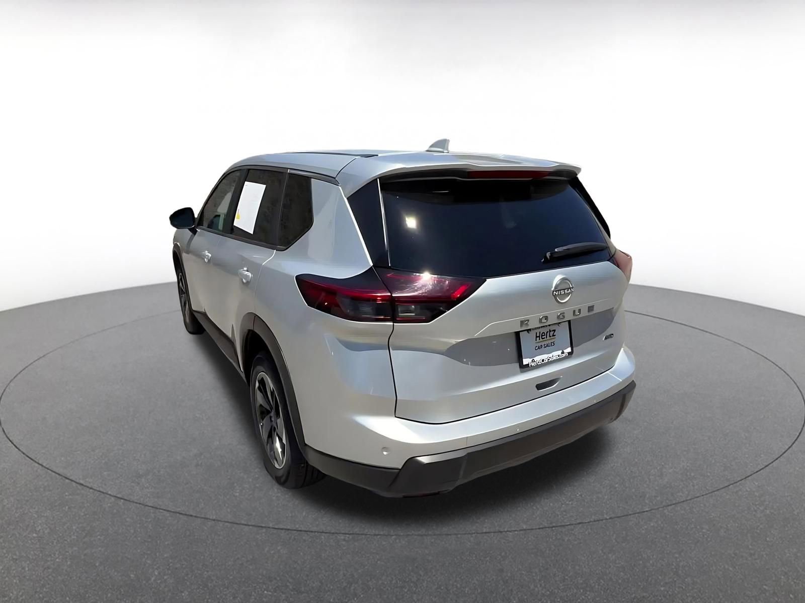 Thumbnail: 2025 Nissan Rogue - 11
