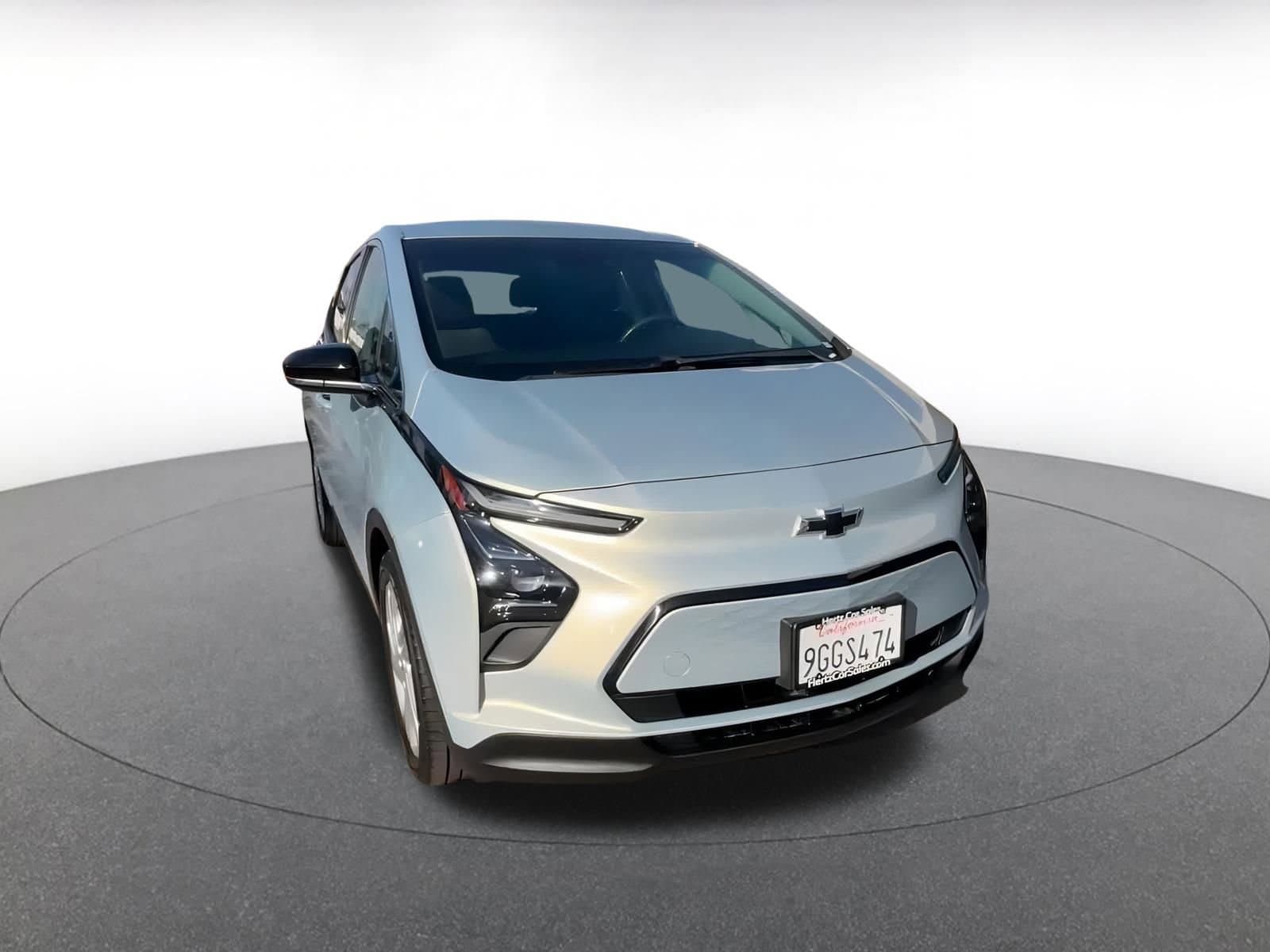 Thumbnail: 2023 Chevrolet Bolt EV - 3