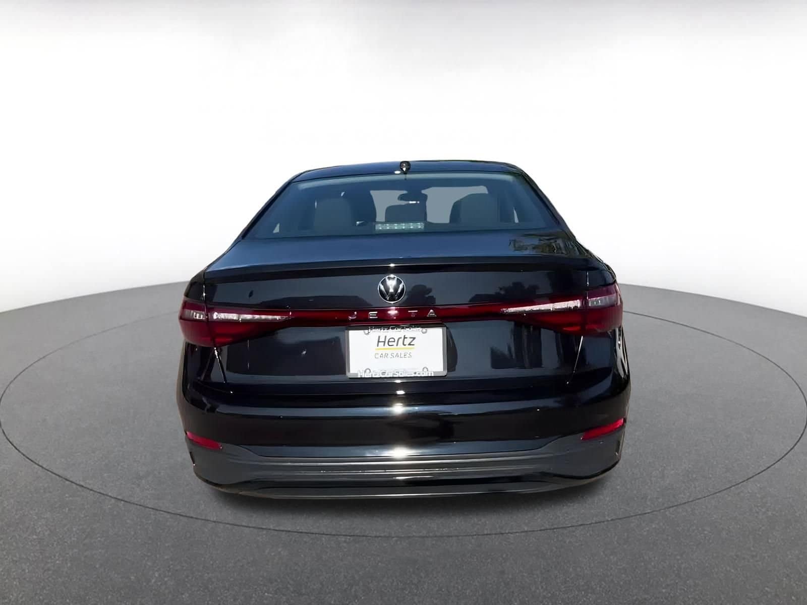 Thumbnail: 2025 Volkswagen Jetta - 12